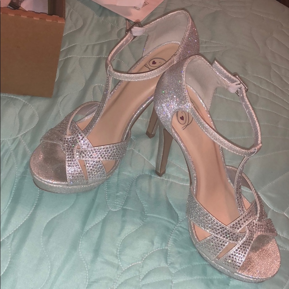 👑Cinderella Sparkly Heels
